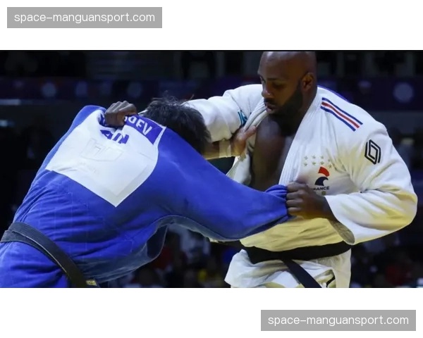 评论:VAR技术在柔道判罚中的应用有限,人工裁判权威仍受挑战 评论:VAR技术在柔道判罚中的应用有限,人工裁判权威仍受挑战